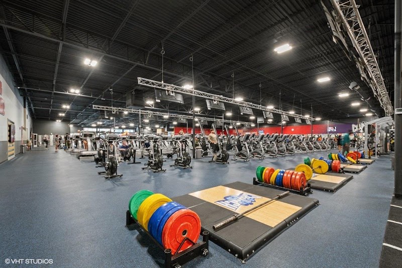Photo of Crunch Fitness - Gainesville
