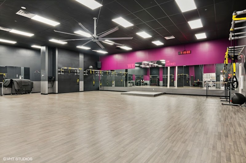 Photo of Crunch Fitness - Ballantyne