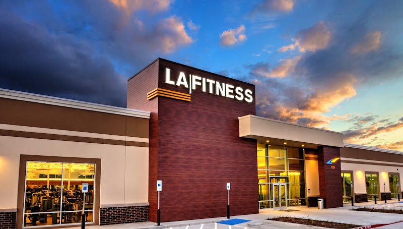 Photo of LA Fitness