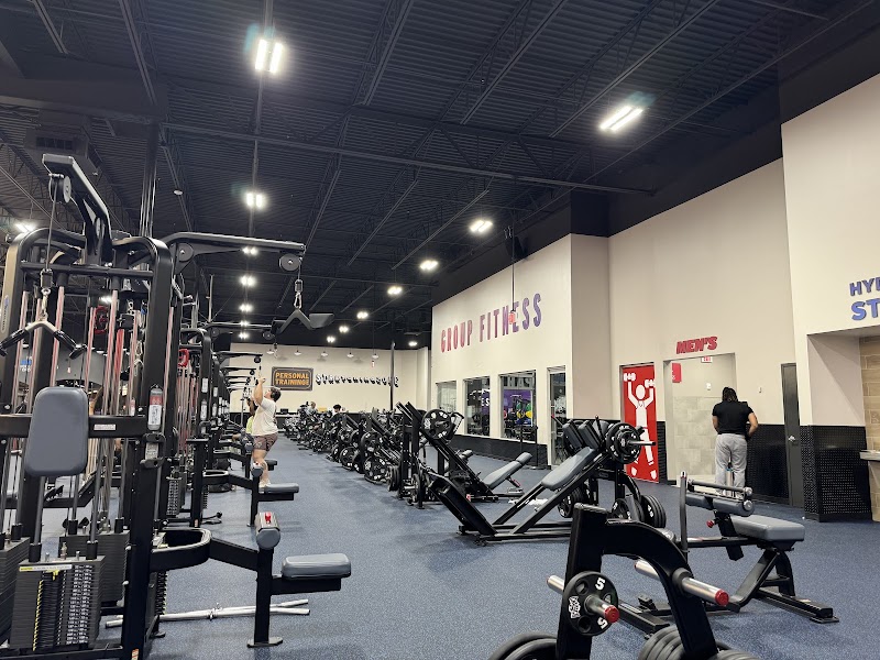 Photo of Crunch Fitness - Kennesaw