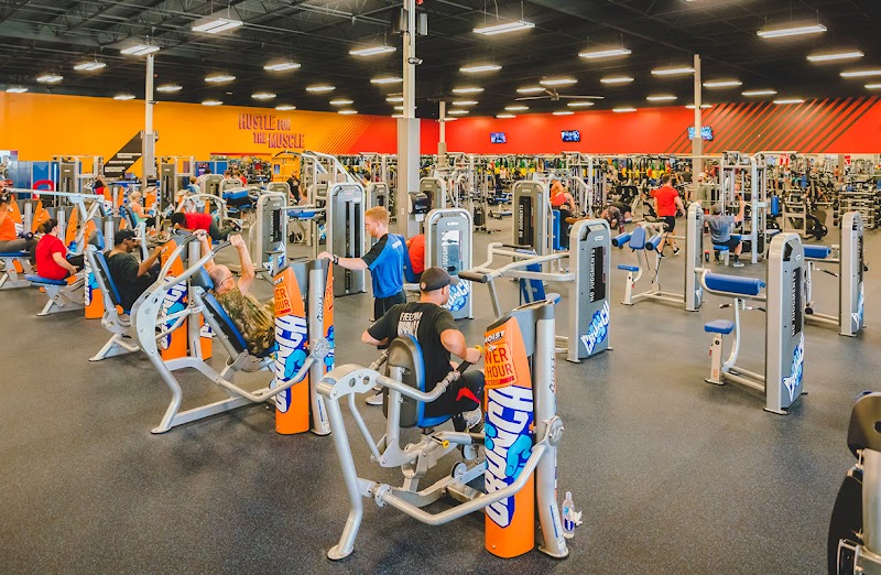 Photo of Crunch Fitness - Buford