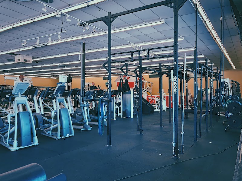 Photo of Fitness Worldwide Gyms - Florence 2nd Loop Coed