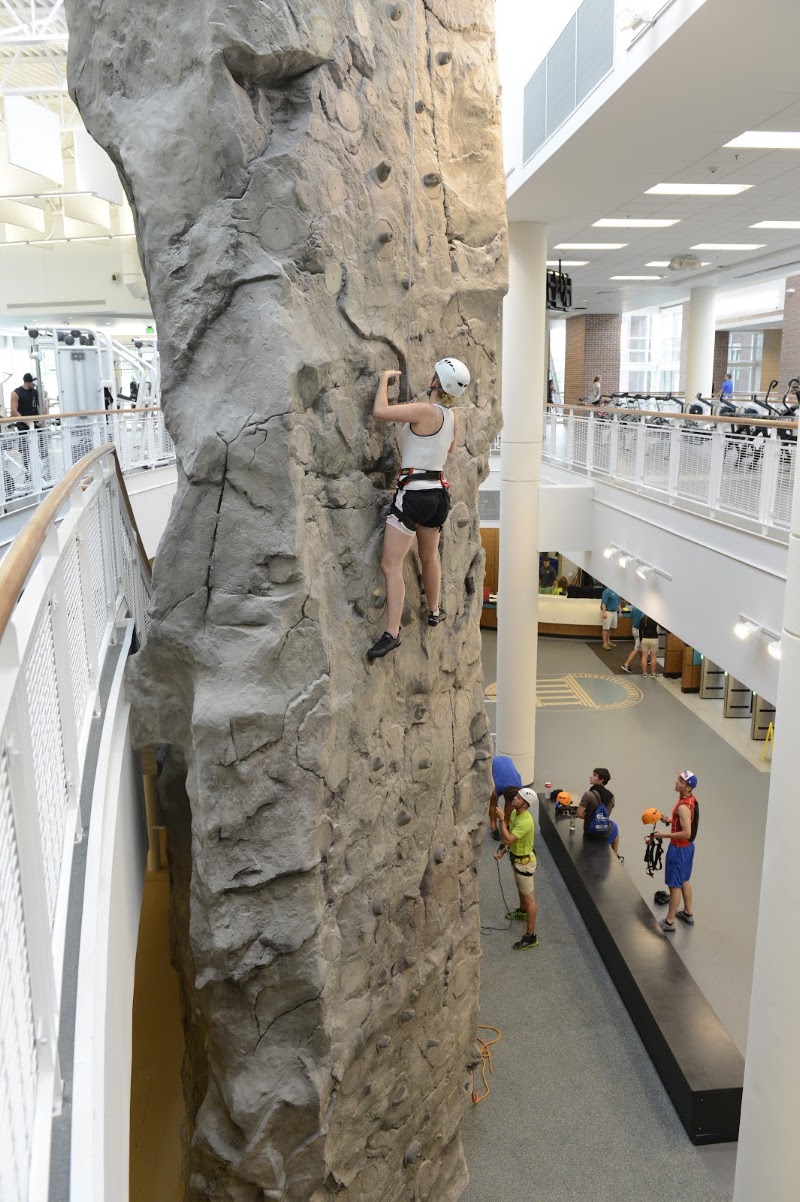 Photo of HTC Student Recreation and Convocation Center