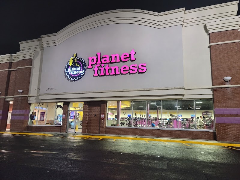 Planet Fitness in Cartersville — photo 2