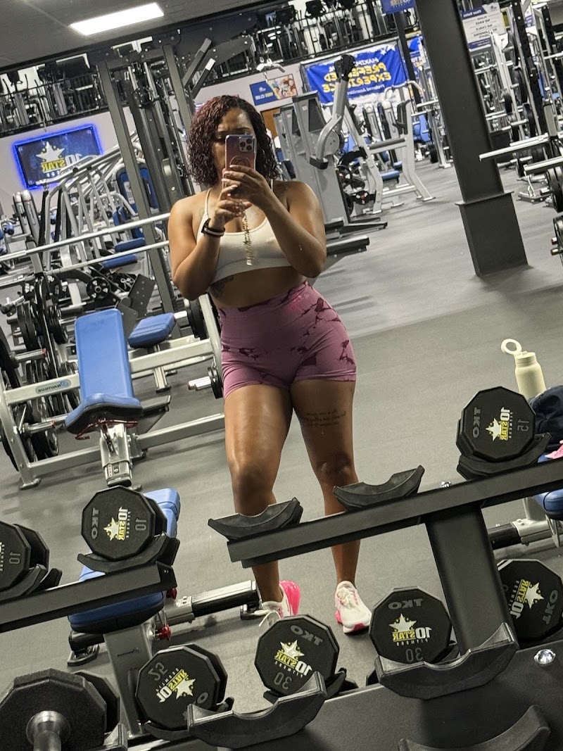 Photo of 10 Star Fitness