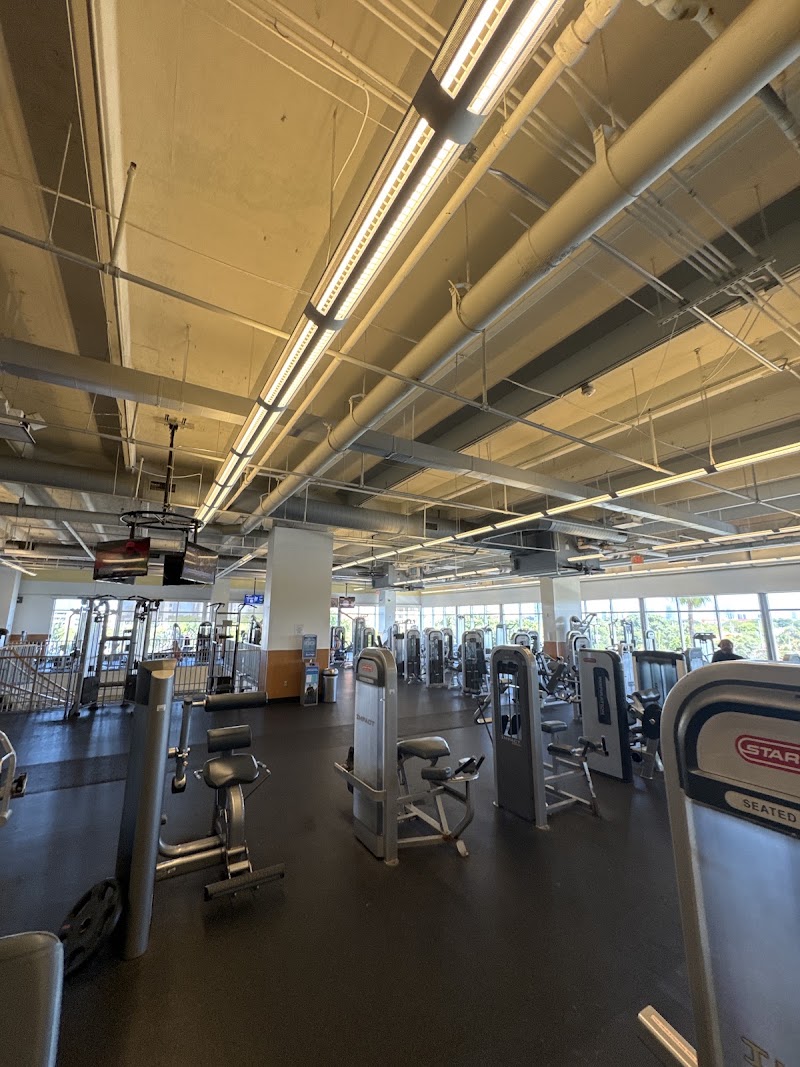 Photo of LA Fitness