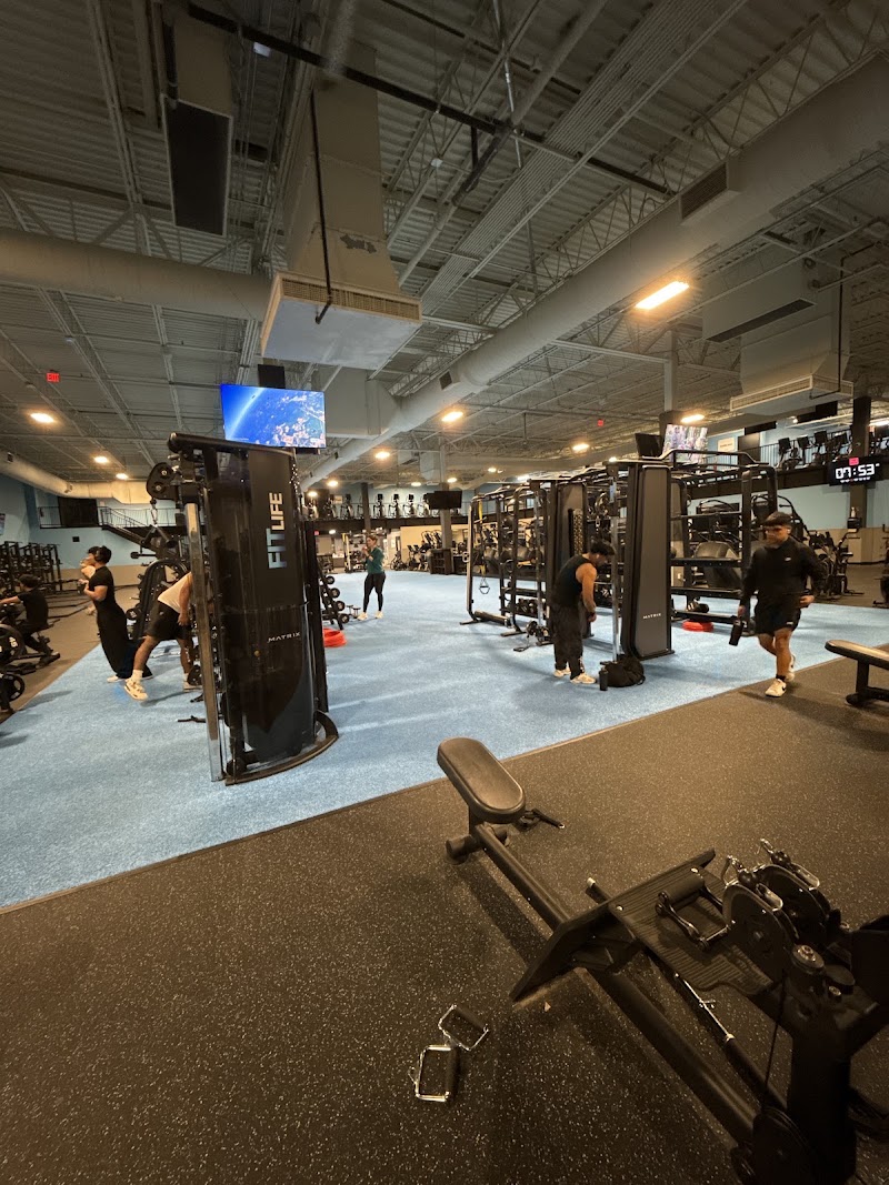 Photo of Fit Life Health Club - North Charleston
