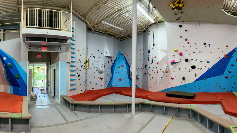 Photo of ACTIVE CLIMBING - Indoor Rock Climbing Gym