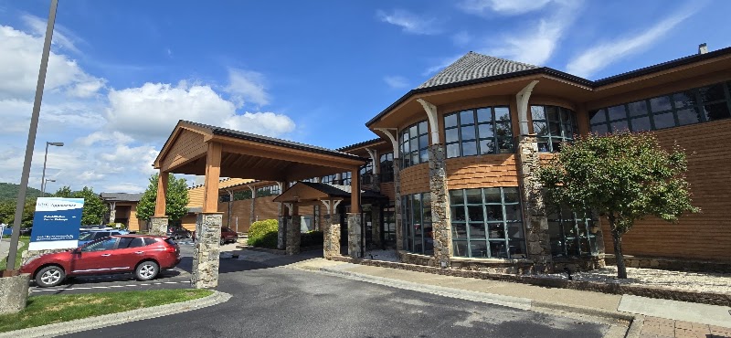 Photo of Paul H. Broyhill Wellness Center